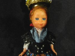international beaded main_01